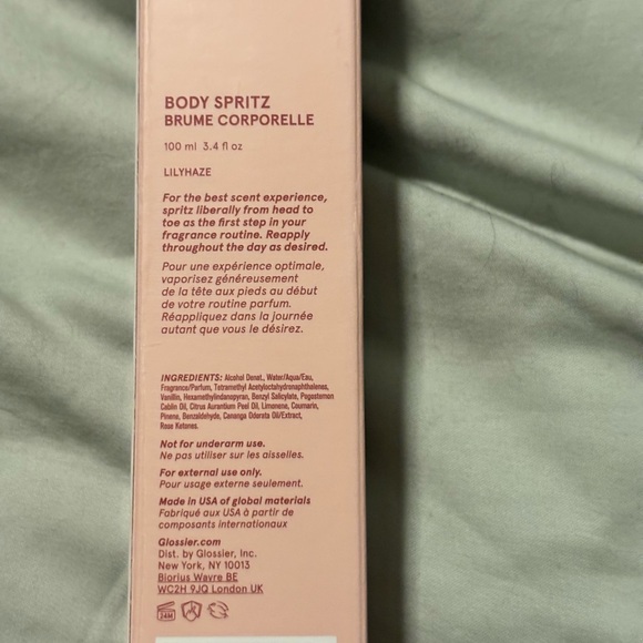 Glossier Lilyhazel Body Spritz - Picture 3 of 3